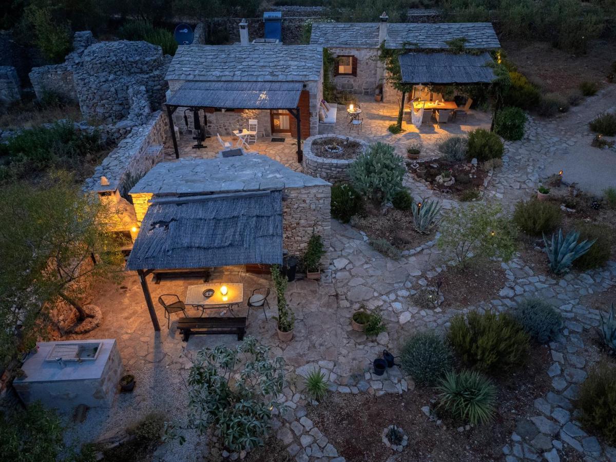 Oxa Dreamland * Stari Grad (Hvar)